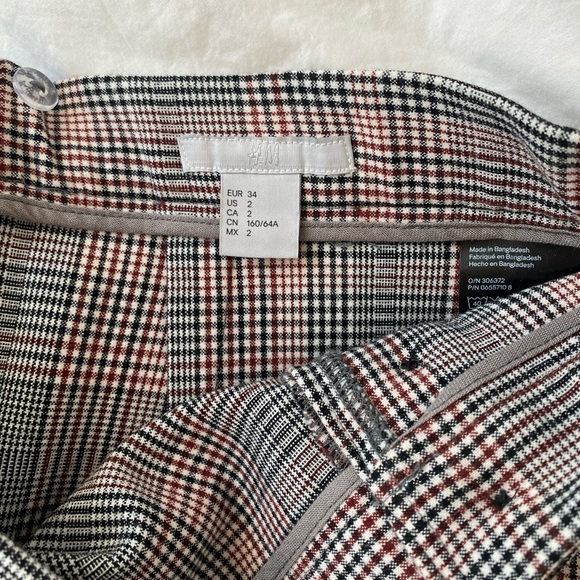 H&M highwaisted shirt - Picture 3 of 4